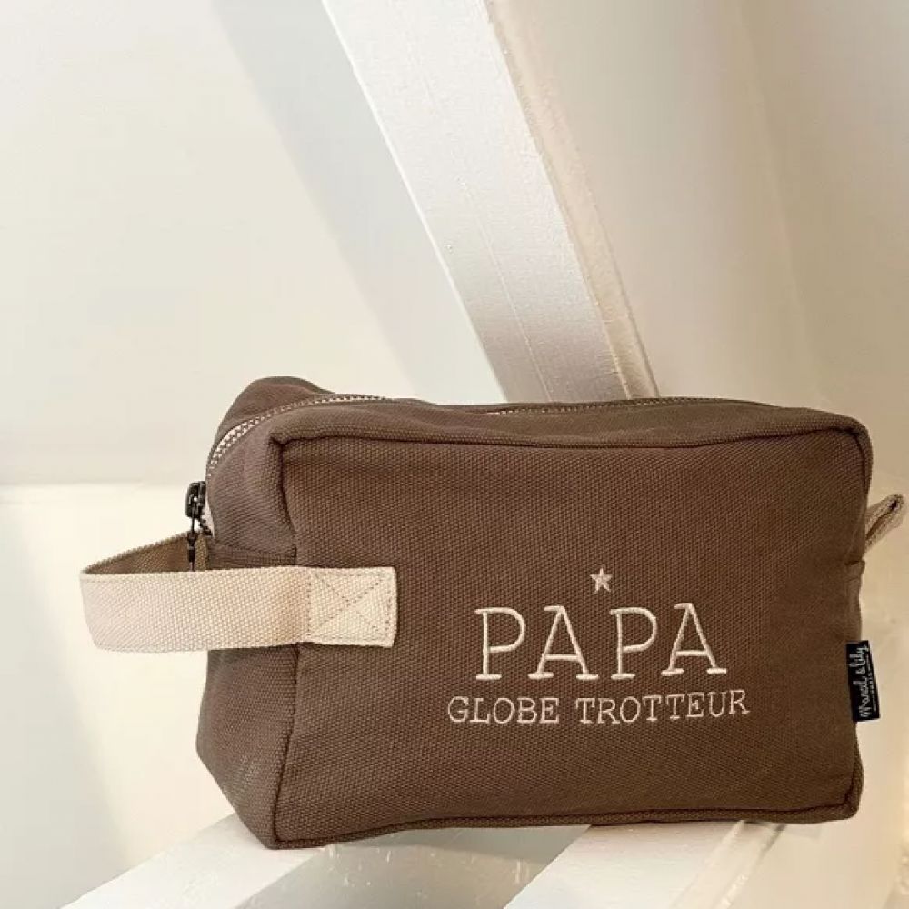 Grande Trousse de toilette marron glacé brodée - Papa globe-trotteur